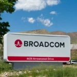 Broadcom (AVGO) Q3 Earnings Soar: 22% Revenue Growth and 47% Jump in Cash Flow Driven by AI Demand